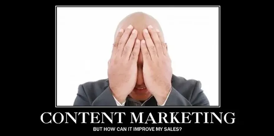 Twitter graphic about content marketing.