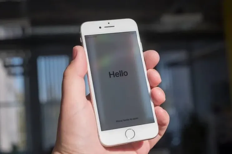 iPhone 8.